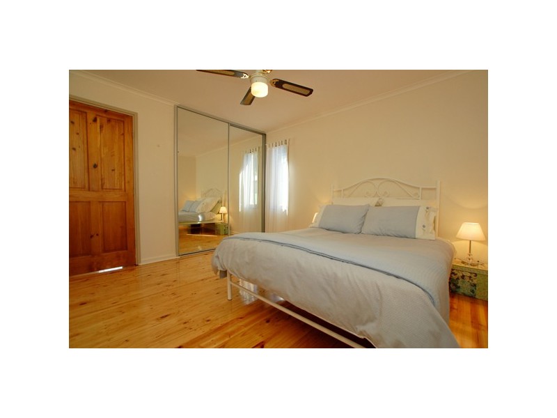 4 Hodge Court, Morphett Vale SA 5162