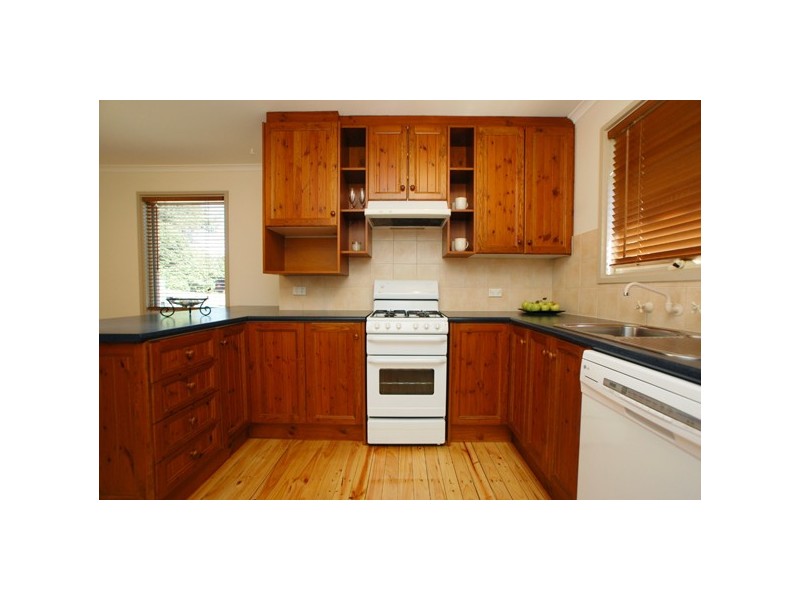 4 Hodge Court, Morphett Vale SA 5162