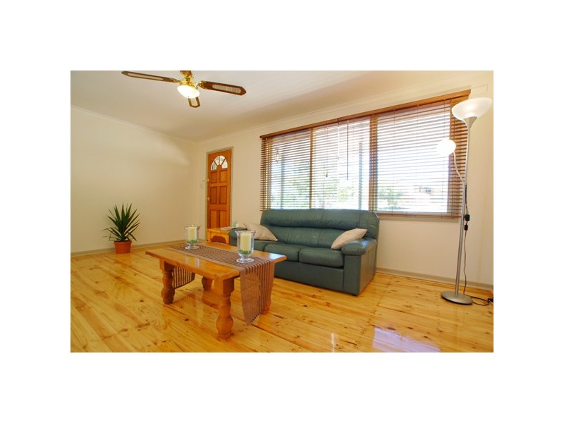 4 Hodge Court, Morphett Vale SA 5162