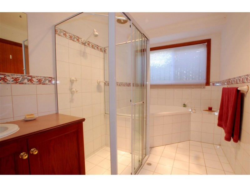 4 Springwood Court, Aberfoyle Park SA 5159