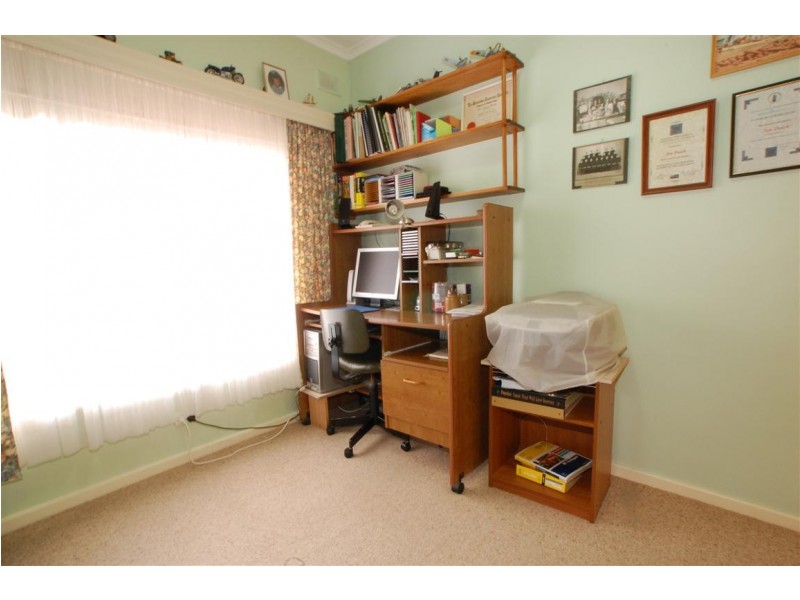 14 Nicholas Road, Marion SA 5043