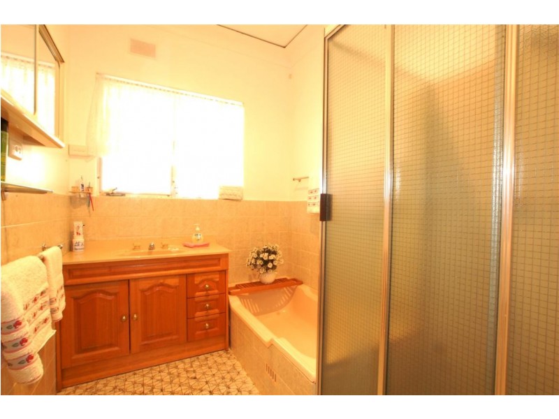 14 Nicholas Road, Marion SA 5043