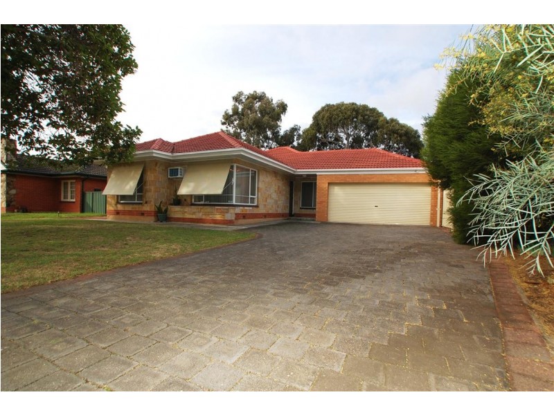 14 Nicholas Road, Marion SA 5043