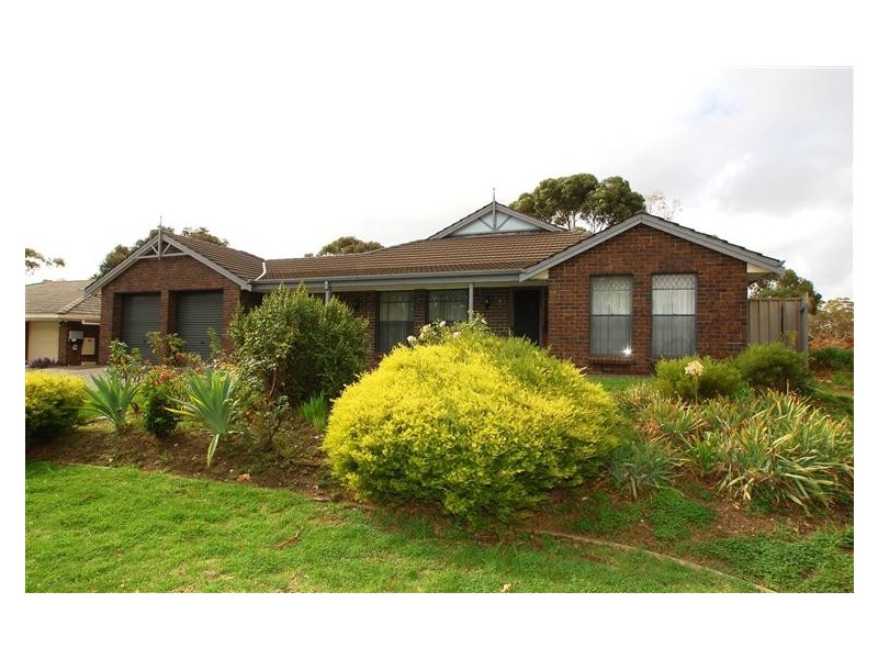 2 Federation Court, Bellevue Heights SA 5050