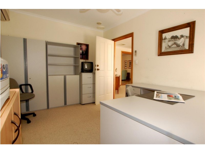 2 Federation Court, Bellevue Heights SA 5050