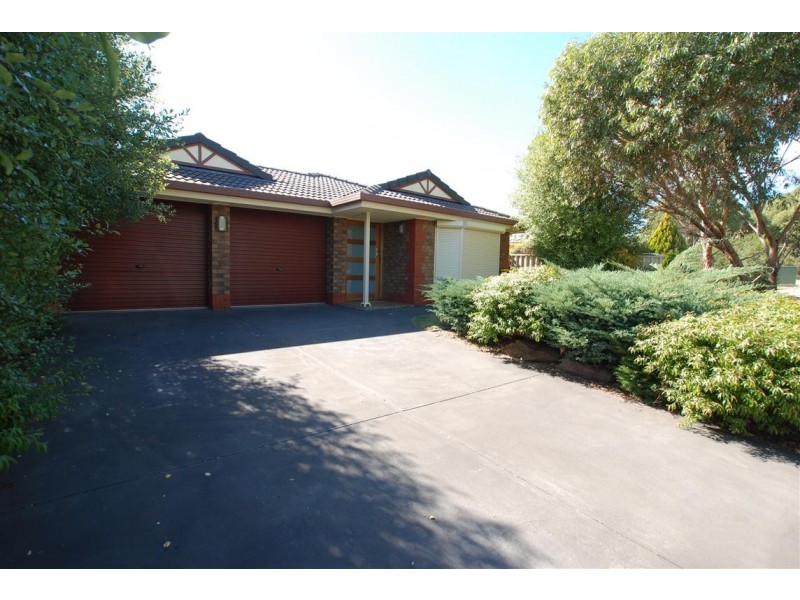 5 Vidmar Court, Woodcroft SA 5162