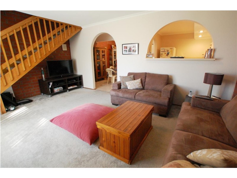 2/5 Wallala Avenue, Park Holme SA 5043