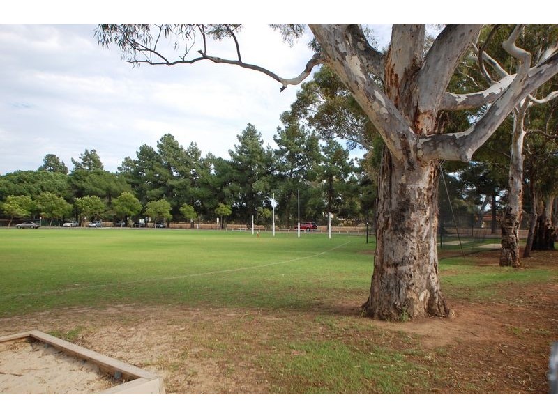 2A Alison Avenue, Marion SA 5043