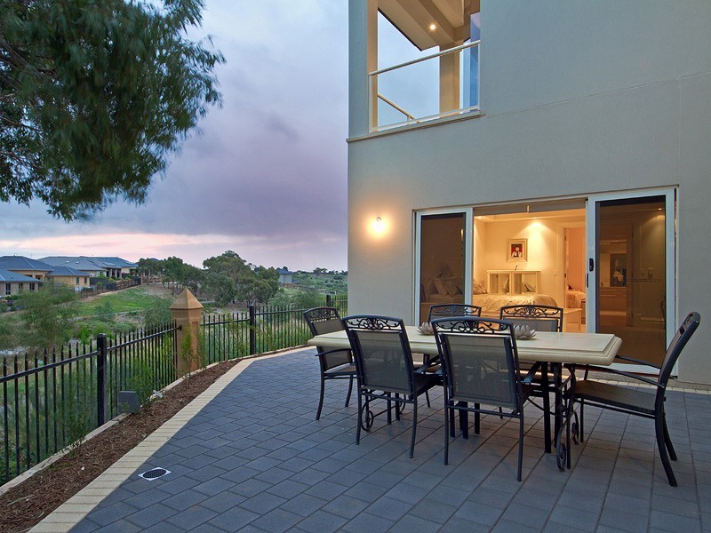 6 Spruce Court, Flagstaff Hill SA 5159