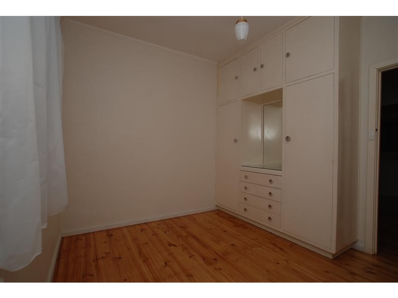 317 Oaklands Road, Marion SA 5043