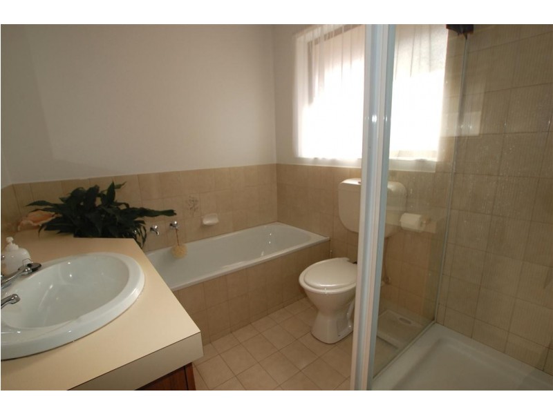 4 – 1 Barry Road, Oaklands Park SA 5046