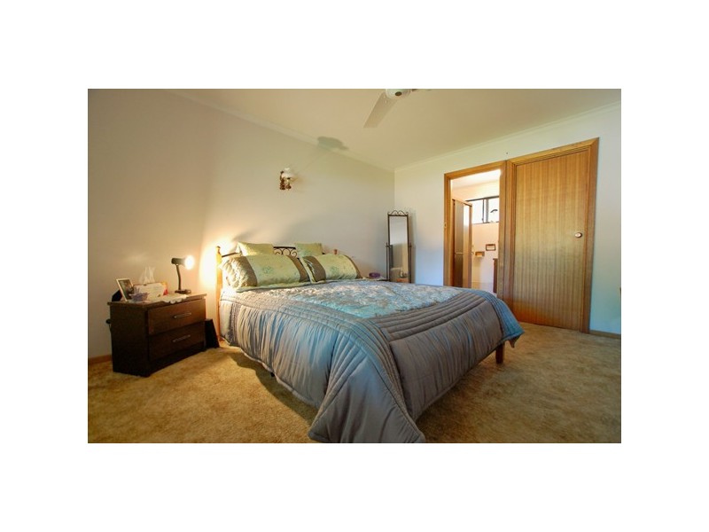 3 Keirana Avenue, Port Noarlunga SA 5167