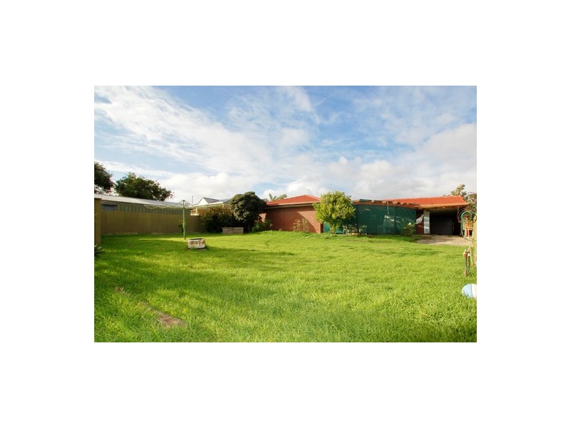 3 Keirana Avenue, Port Noarlunga SA 5167