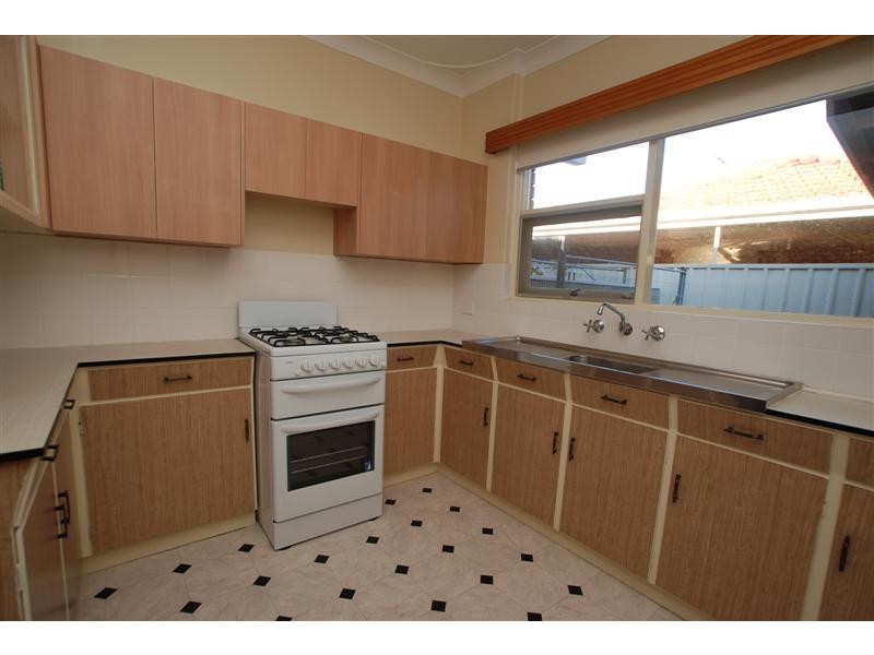 6 Bakara Street, Park Holme SA 5043