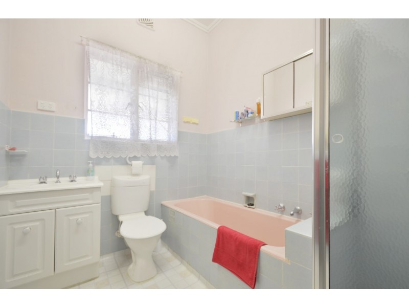 5 Celtic Ave, Clovelly Park SA 5042