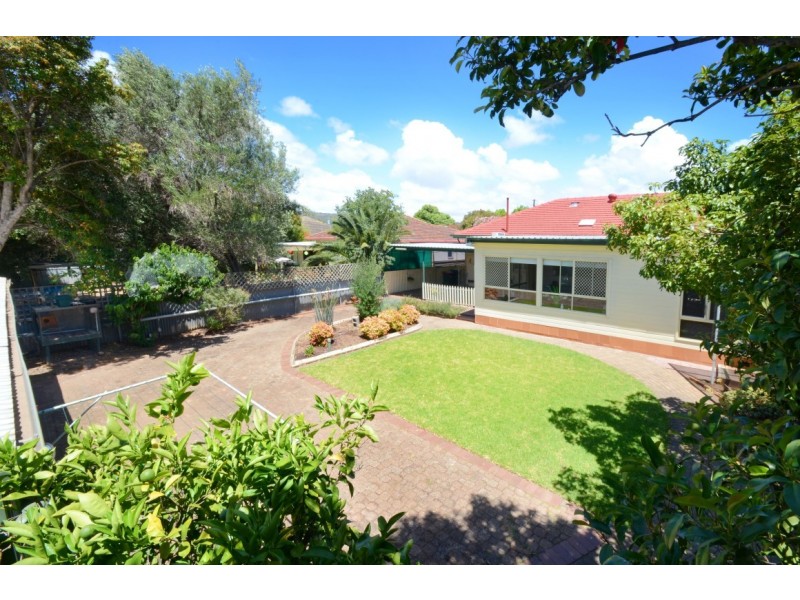 5 Celtic Ave, Clovelly Park SA 5042