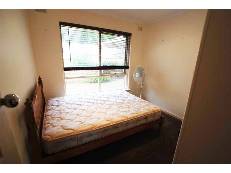 4 Barcelona Drive, Happy Valley SA 5159