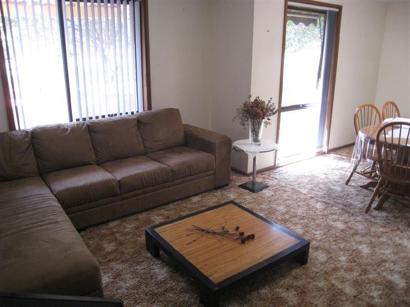 2 Chestnut Court, Clovelly Park SA 5042