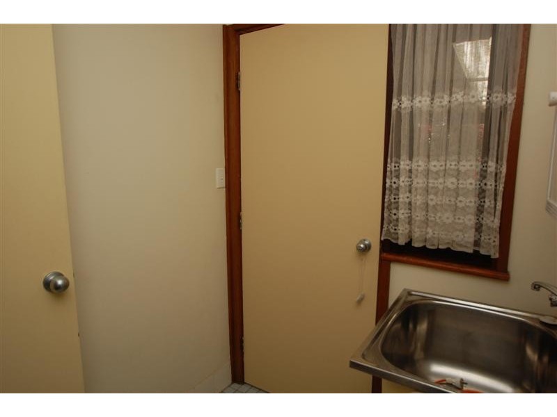 2 Chestnut Court, Clovelly Park SA 5042