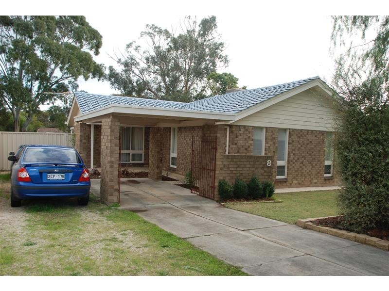8 Liza Road, Happy Valley SA 5159
