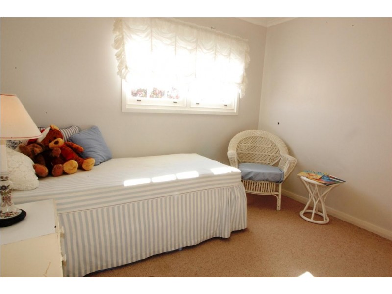 10 Doncaster Avenue, Novar Gardens SA 5040