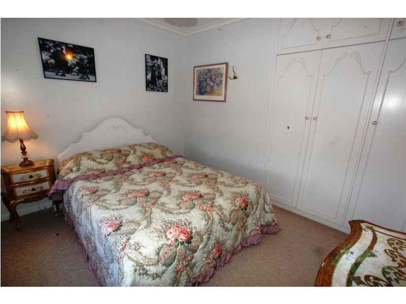 10 Doncaster Avenue, Novar Gardens SA 5040