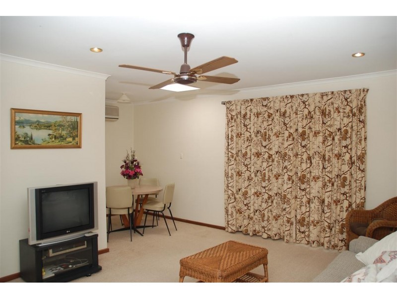 4 Sunset Court, Aberfoyle Park SA 5159