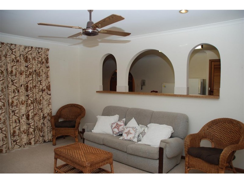 4 Sunset Court, Aberfoyle Park SA 5159