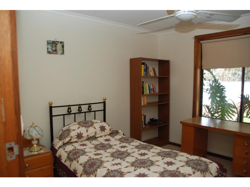 4 Sunset Court, Aberfoyle Park SA 5159