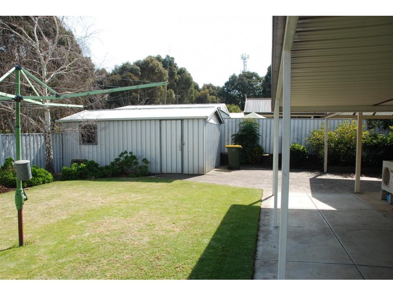 4 Sunset Court, Aberfoyle Park SA 5159