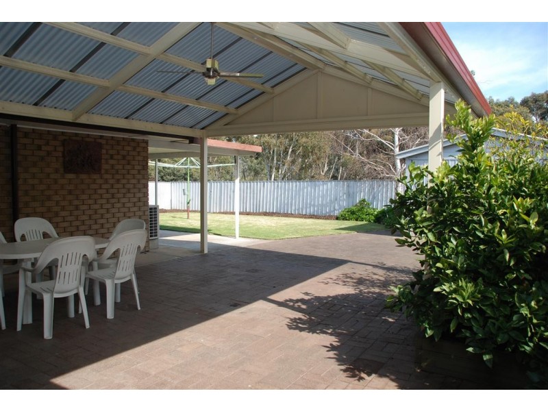 4 Sunset Court, Aberfoyle Park SA 5159