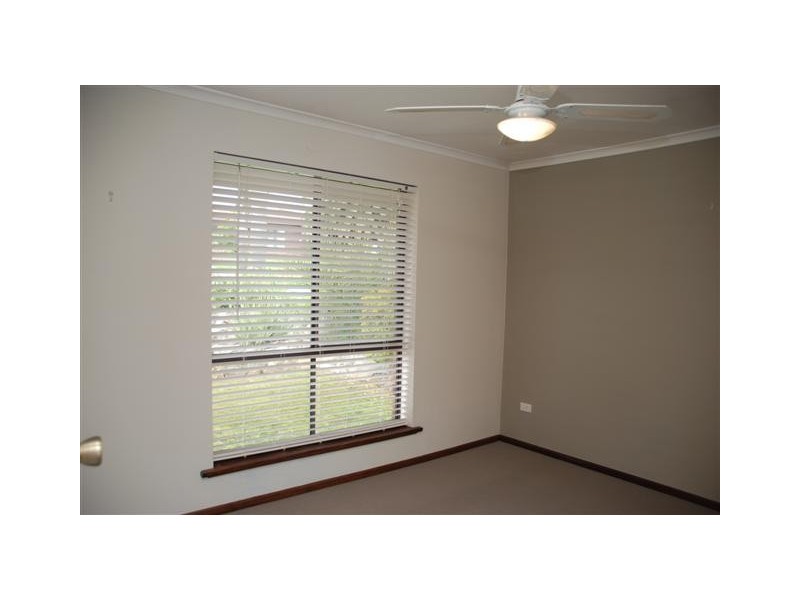 20 Jagger Cres, Woodcroft SA 5162