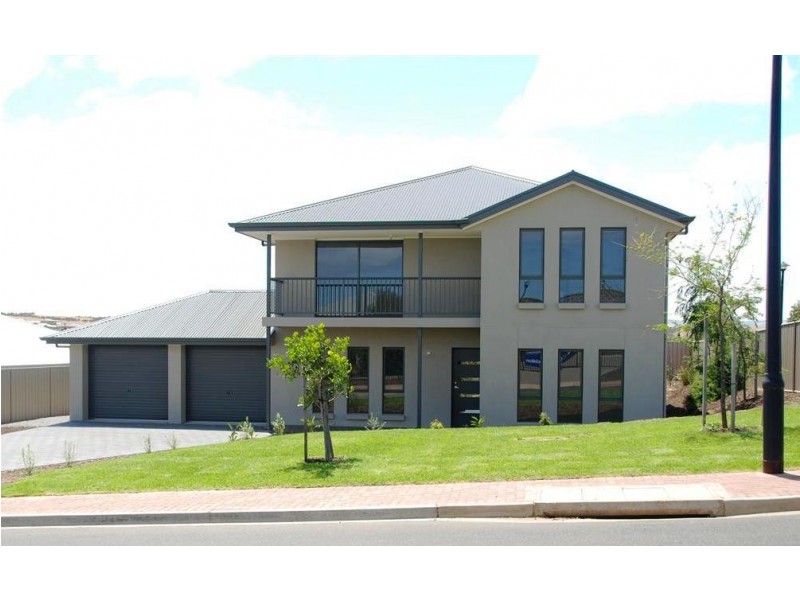 11 Esperance Boulevard, Seaford Rise SA 5169