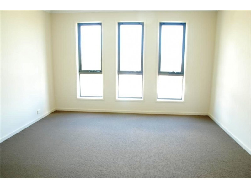 11 Esperance Boulevard, Seaford Rise SA 5169