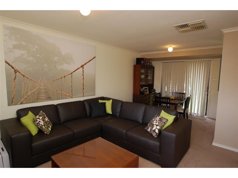 6-2a Karu Crescent, Mitchell Park SA 5043