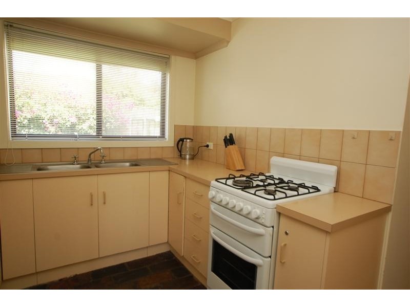 6-2a Karu Crescent, Mitchell Park SA 5043