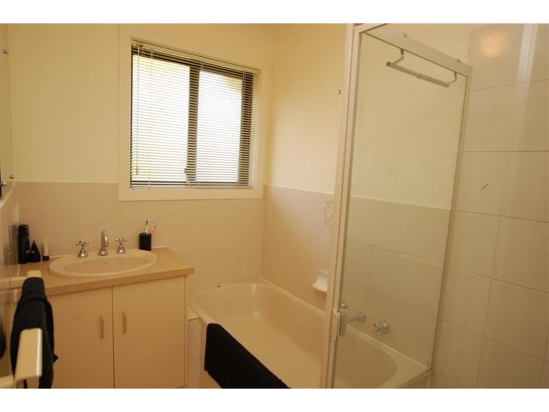 6-2a Karu Crescent, Mitchell Park SA 5043