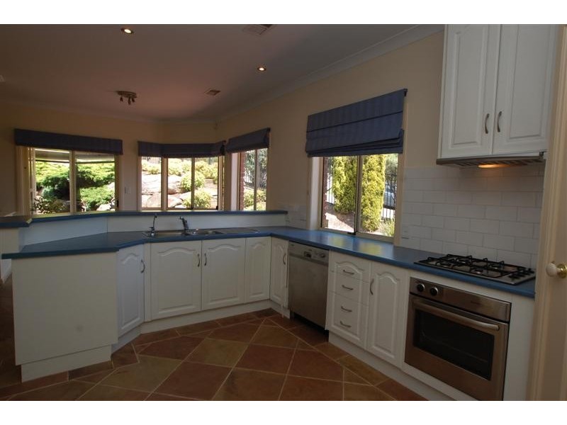 18 Sandalwood Crescent, Flagstaff Hill SA 5159