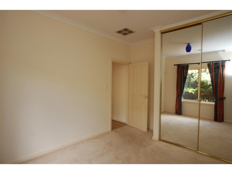 18 Sandalwood Crescent, Flagstaff Hill SA 5159