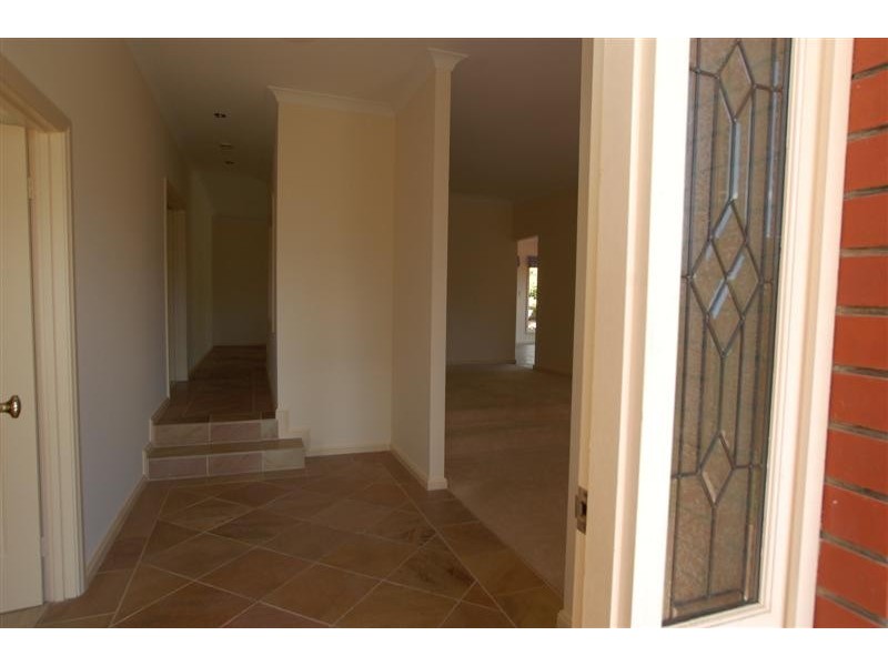 18 Sandalwood Crescent, Flagstaff Hill SA 5159