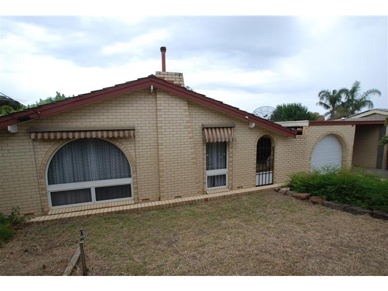 6 Montana Drive, Happy Valley SA 5159