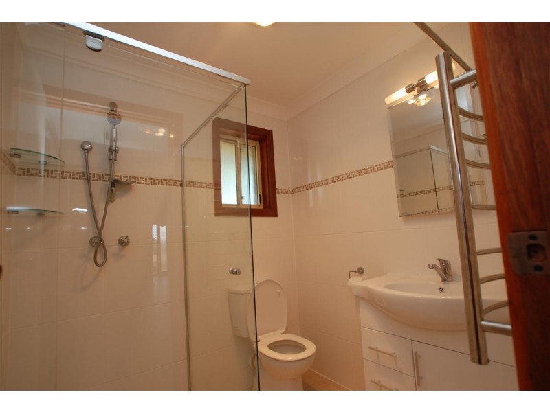 15 Maple Avenue, Aberfoyle Park SA 5159