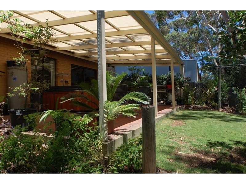 103 Black Road, Flagstaff Hill SA 5159