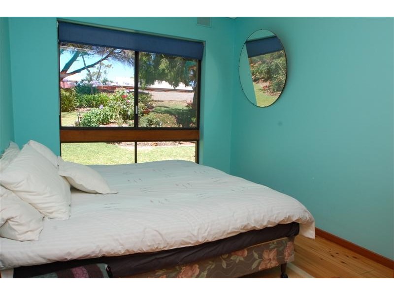 103 Black Road, Flagstaff Hill SA 5159