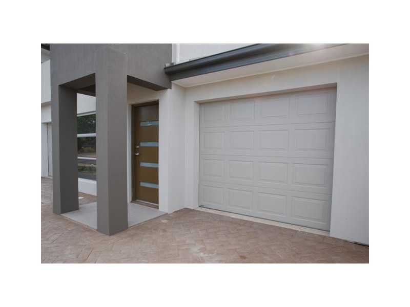 8 Lodge Street, Mitchell Park SA 5043
