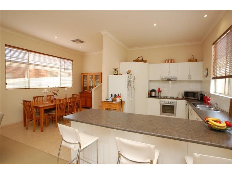 11b Windebanks Road, Aberfoyle Park SA 5159