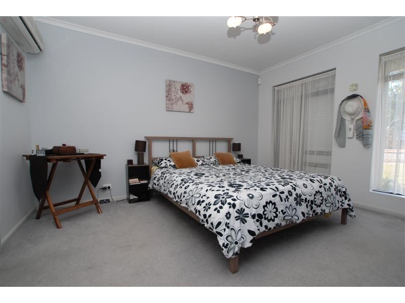 15 Kelsey Avenue, Mitchell Park SA 5043