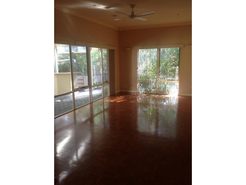 17 Margaret Cutton Grove, Aberfoyle Park SA 5159