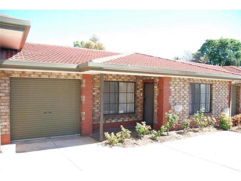 3/2 Gilbertson Road, Seacliff Park SA 5049