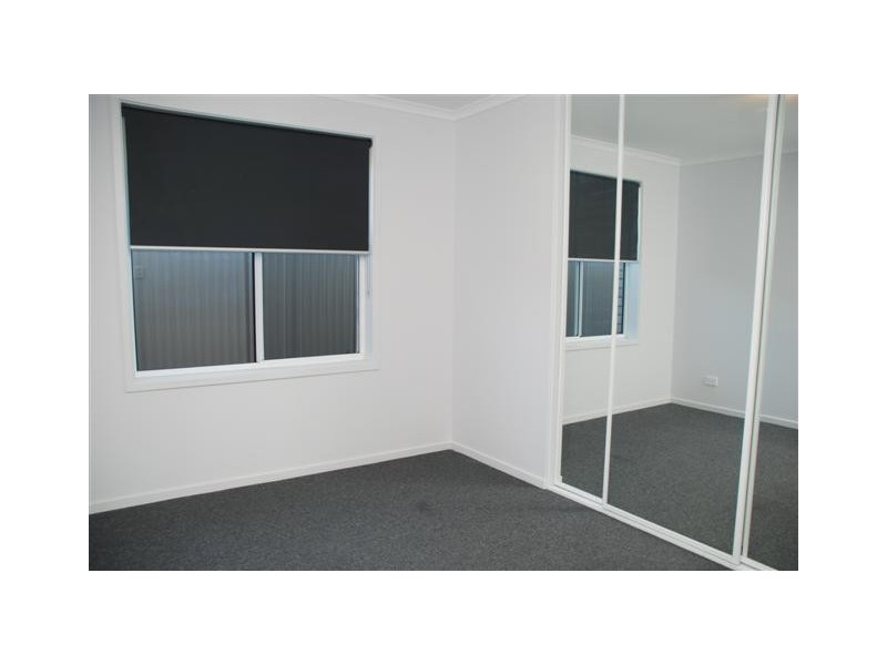 74 Hamilton Rd, Athol Park SA 5012